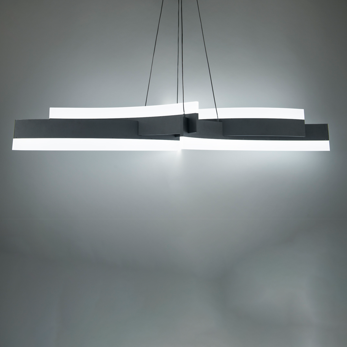Arcs Linear Pendant - Black