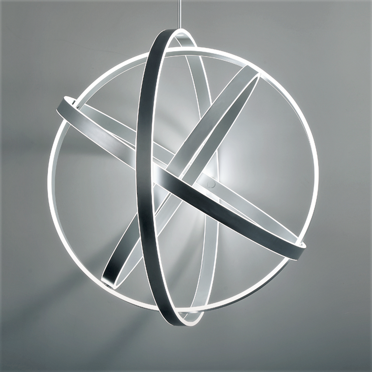 Kinetic Pendant 38IN - Titanium detail