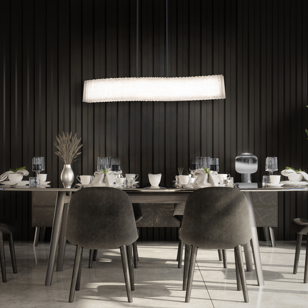Rhiannon Linear Pendant