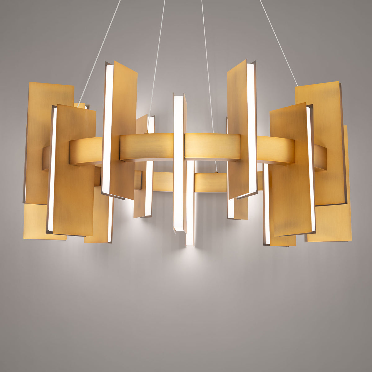 Ronan Round Pendant