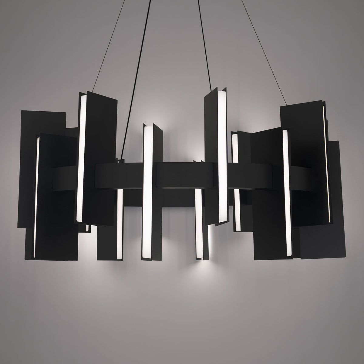 Ronan Round Pendant
