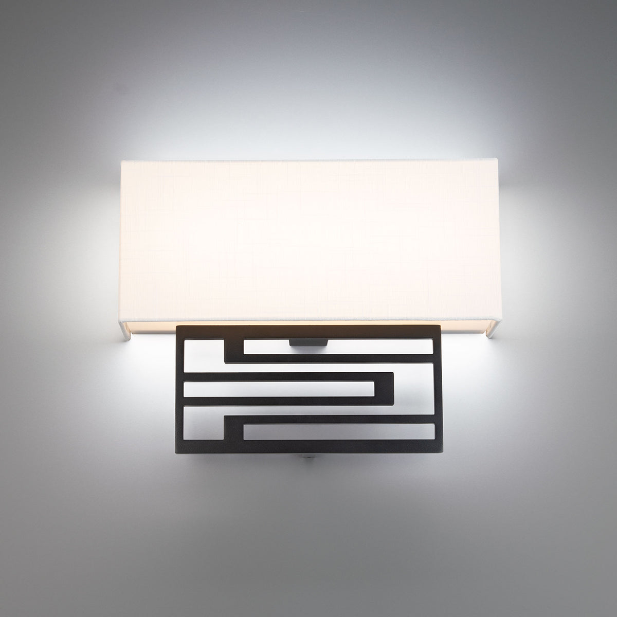 Vander Horizontal Sconce