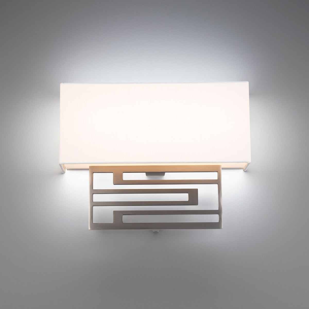 Vander Horizontal Sconce