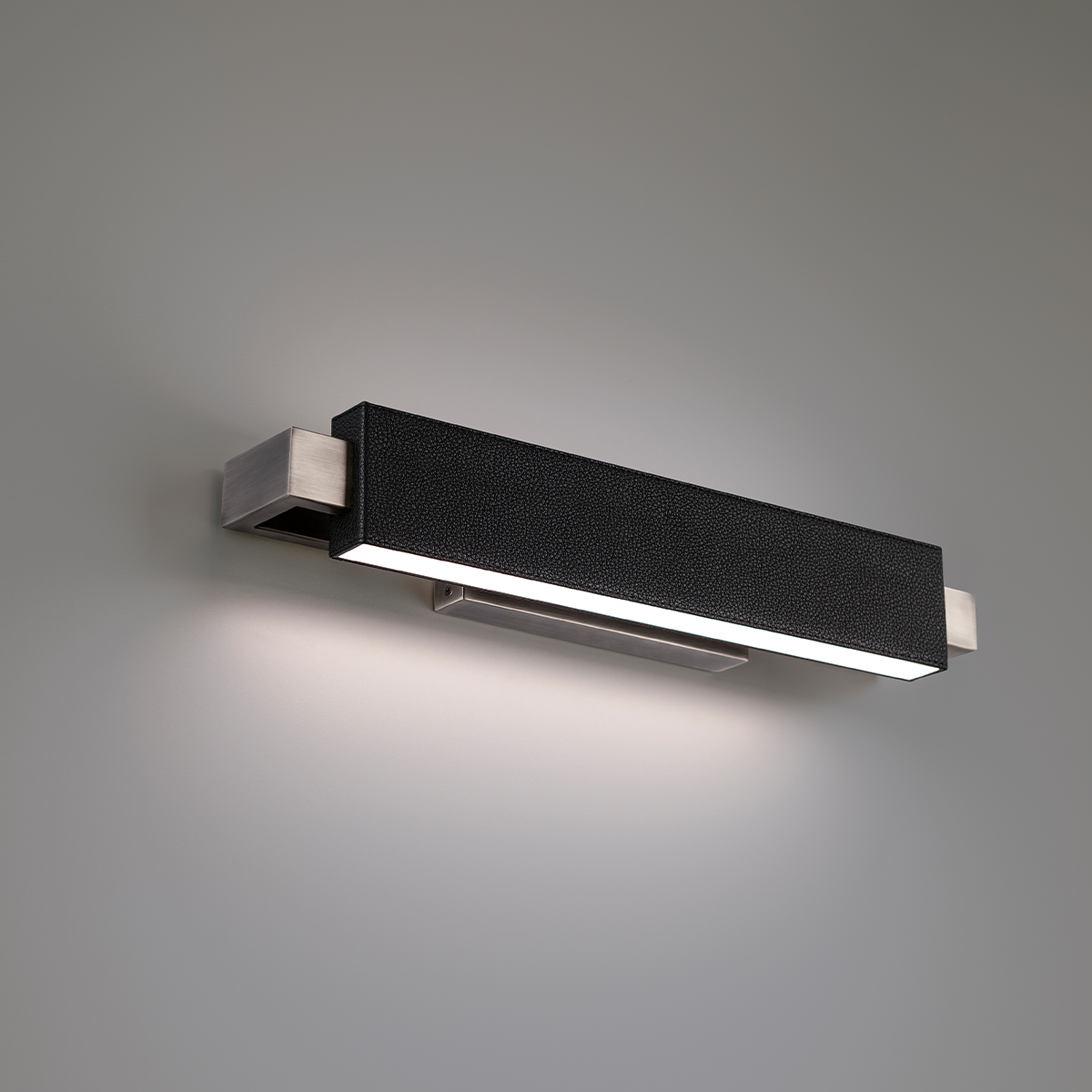Kinsman Vanity/Wall Light detail 2