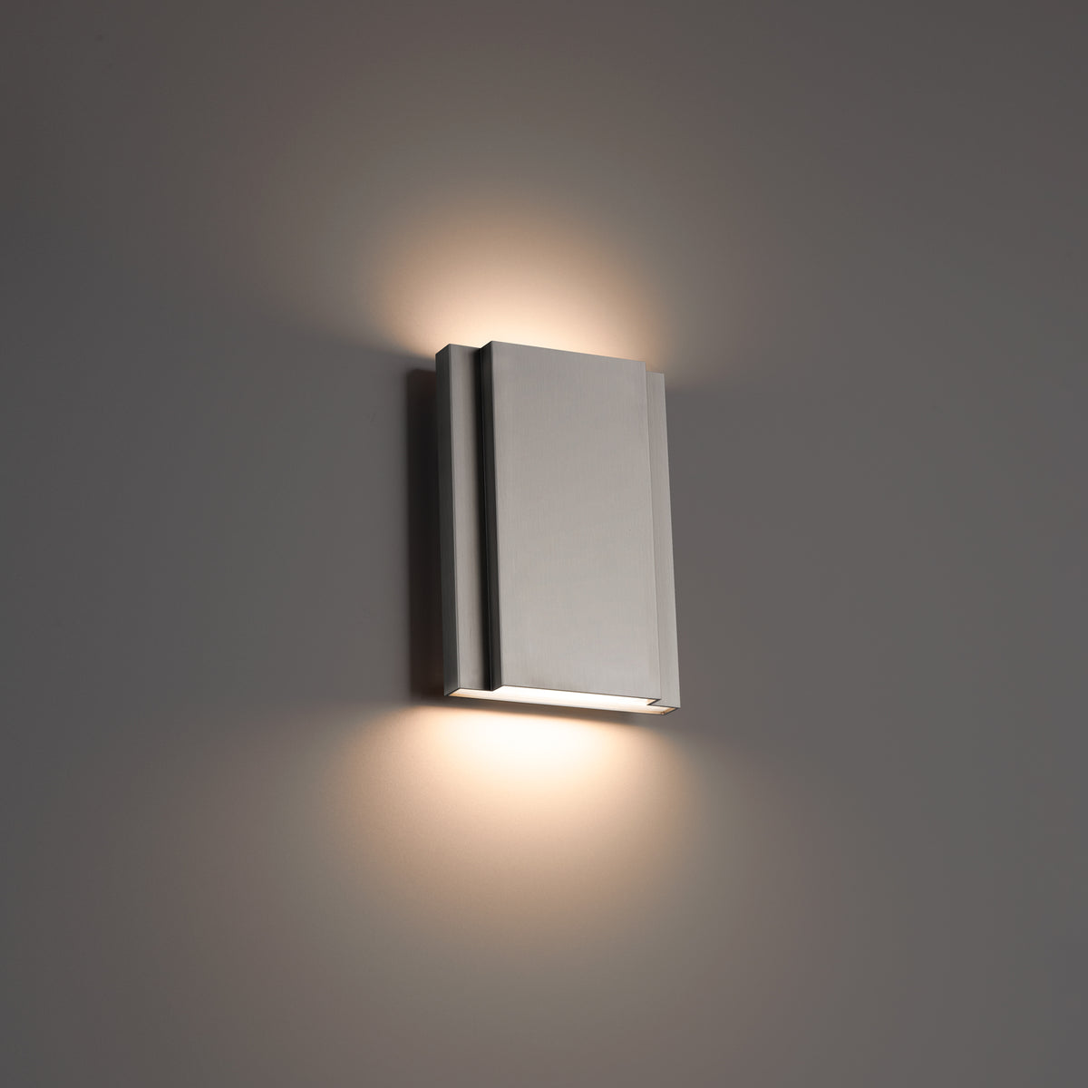 Layne 8in Sconce Brushed Nickel 2700K