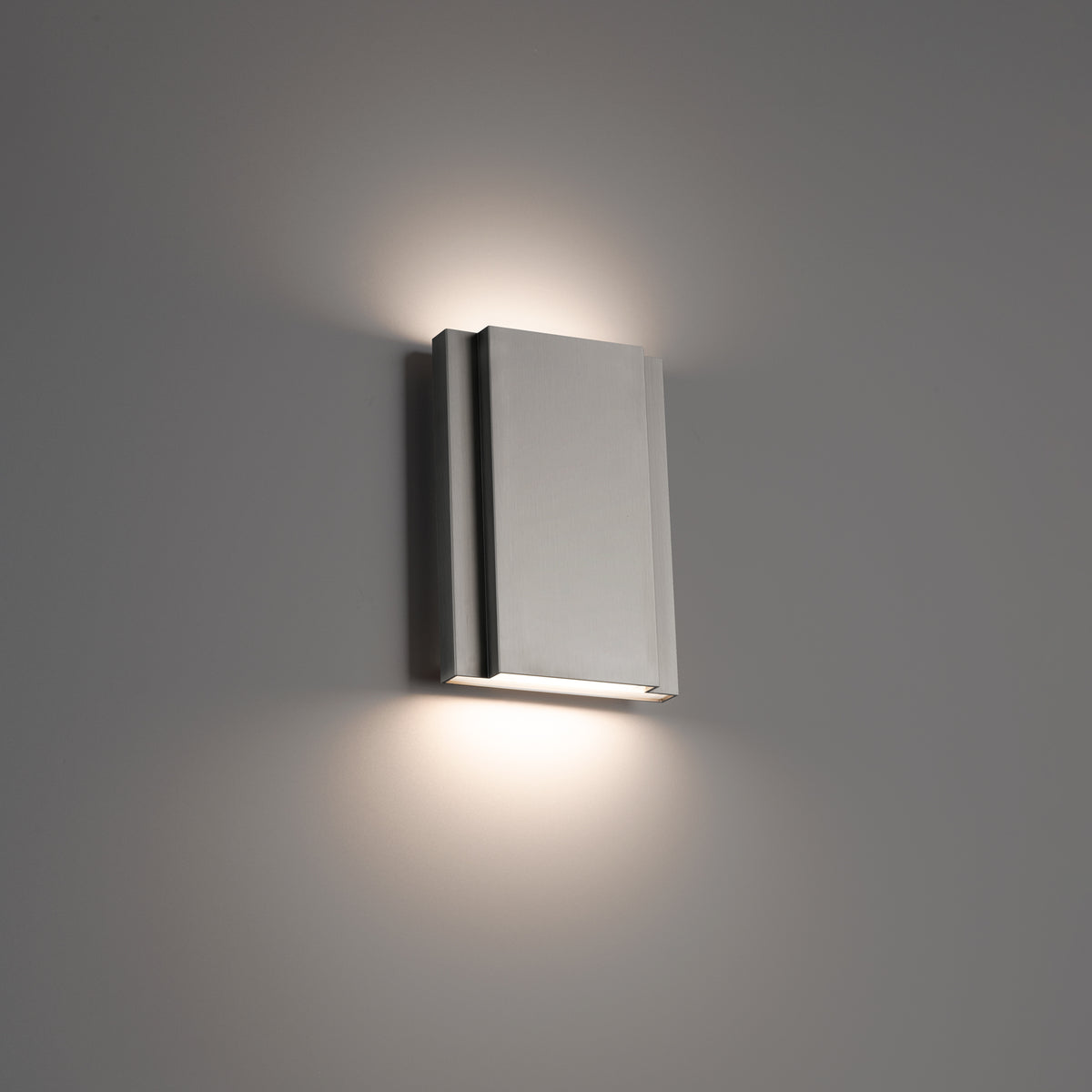 Layne 8in Sconce Brushed Nickel 3500K