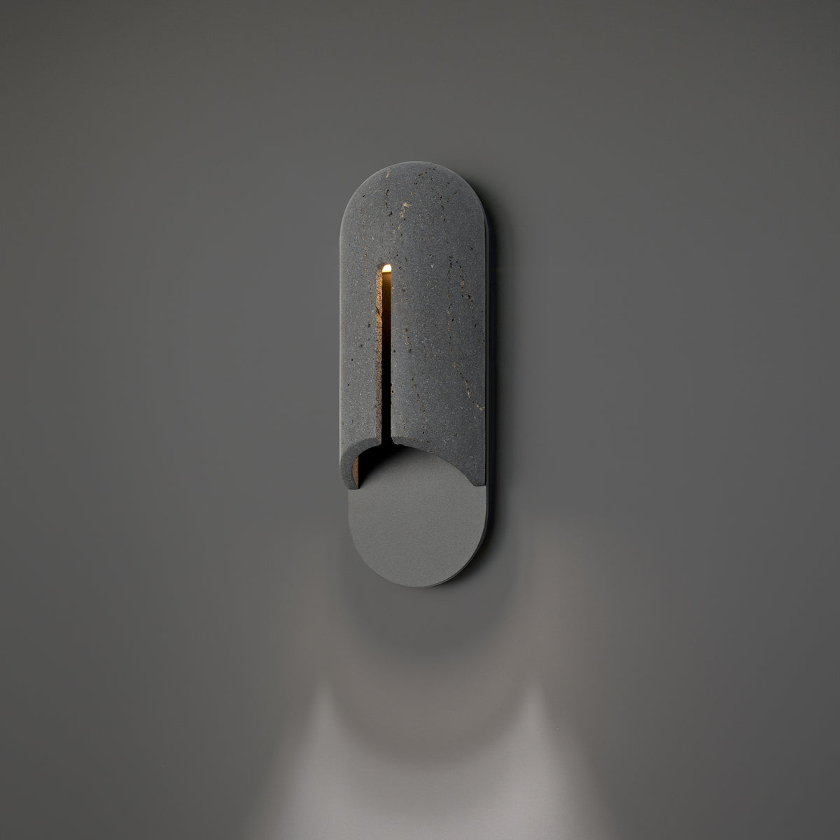 Clog Outdoor Sconce 16in Basalt Stone/Black