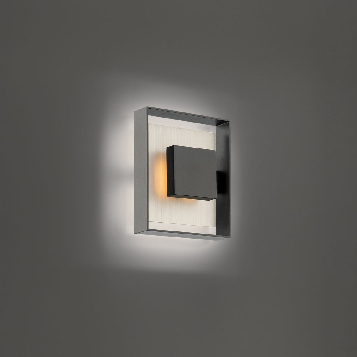 Boxie Outdoor Sconce 10in Lifestyle
