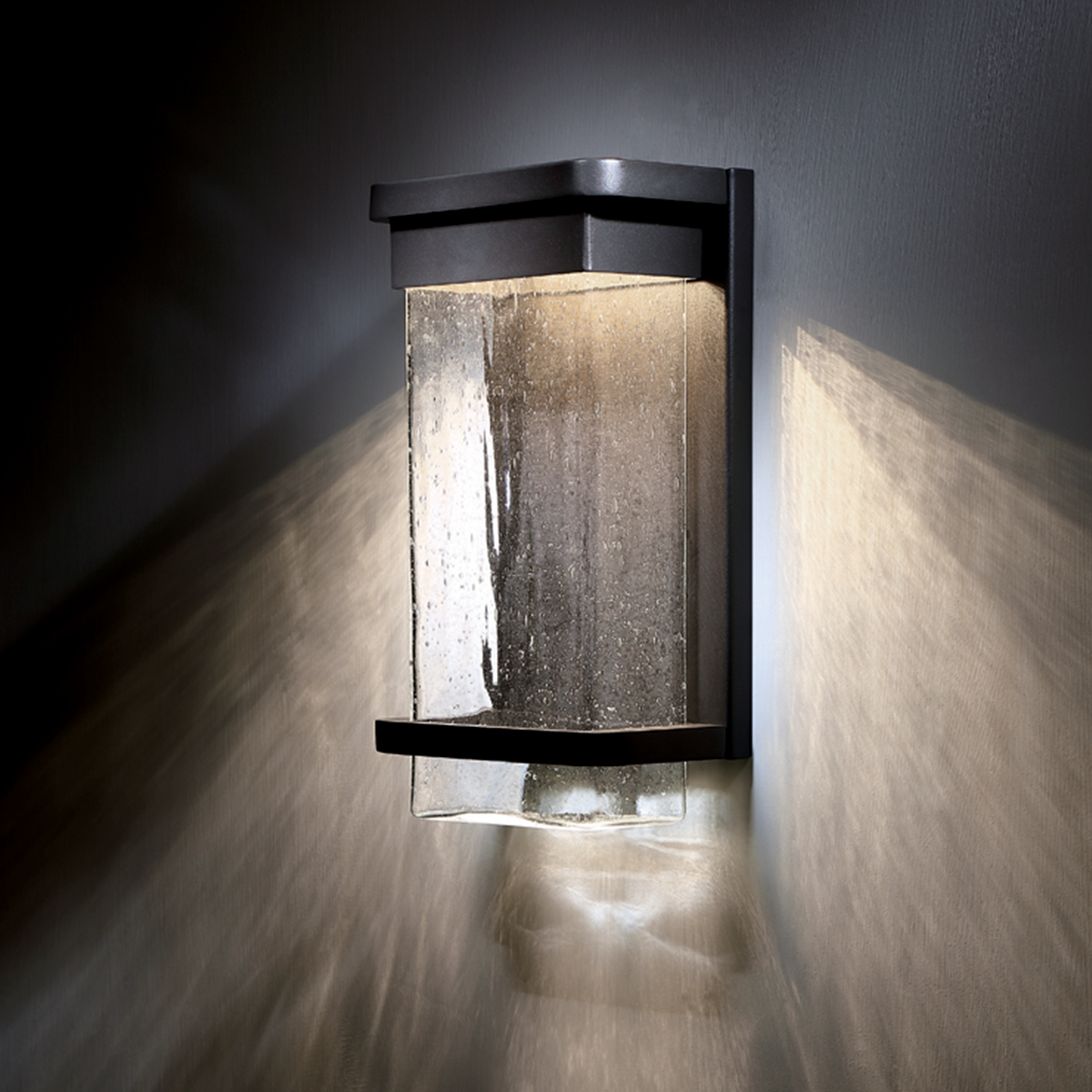 Vitrine Indoor/Outdoor Sconce