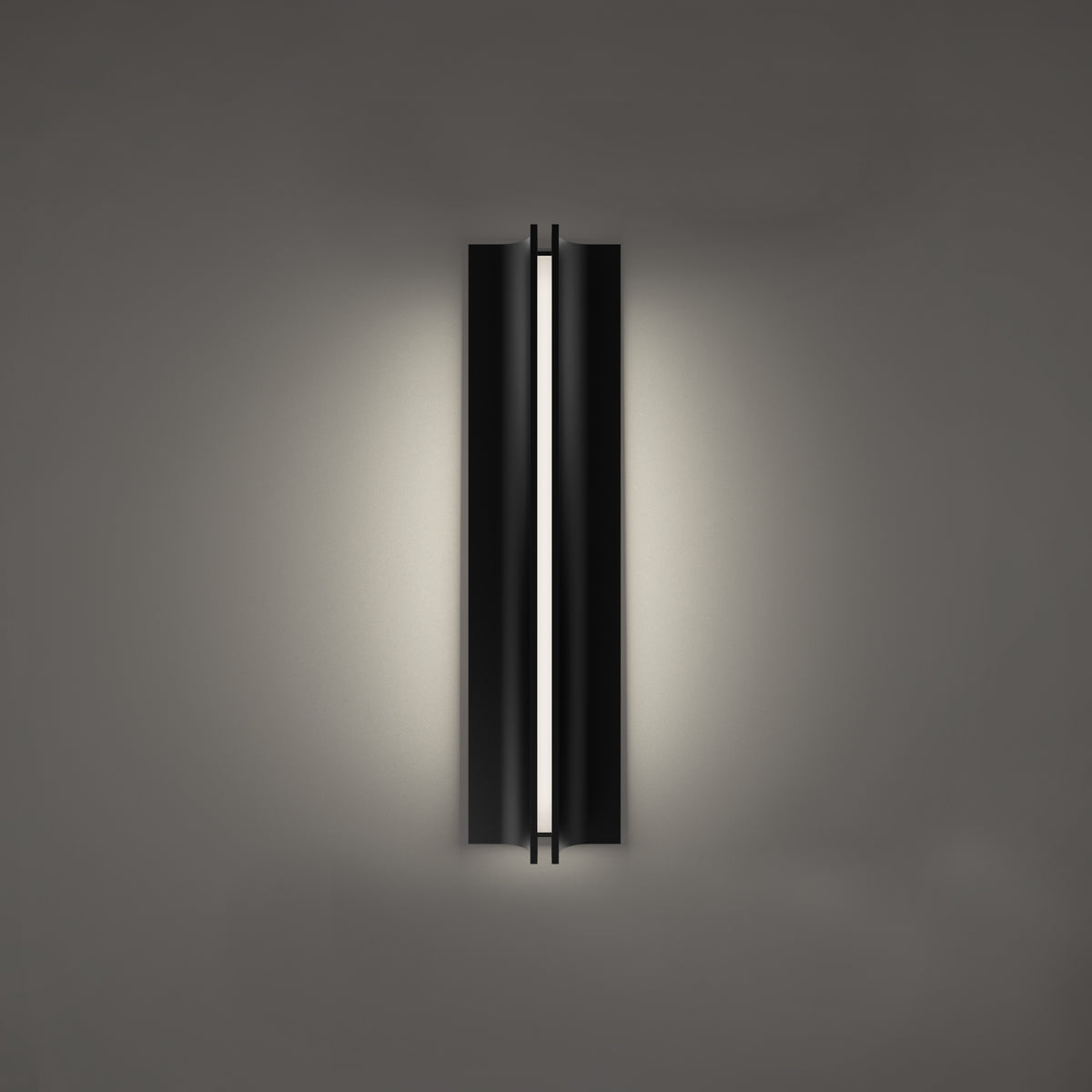 Strait Outdoor Sconce